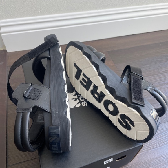 Sorel Sandals - Picture 3 of 3